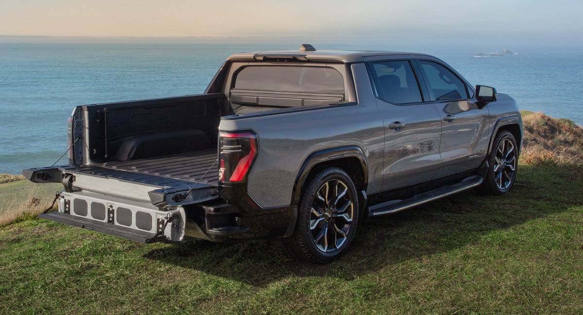 Escamilla Chevrolet GMC in Hebbronville TX